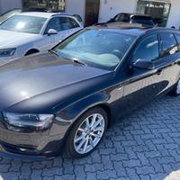 AUDI A4 Avant 2.0 TDI 150 CV Advanced ACC tetto