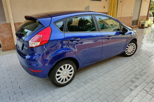 Ford Fiesta 1.4 GPL blu 5porte