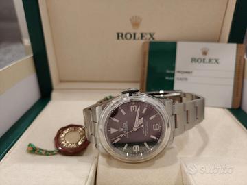 Rolex EXPLORER 1 39 MM REF 214270