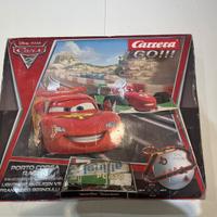 Cars 2 Carrera go pista grand prix international