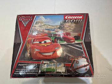 Cars 2 Carrera go pista grand prix international