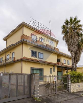 Commerciale Altro - Aci Sant'Antonio