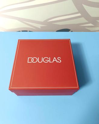 Scatola Douglas rossa