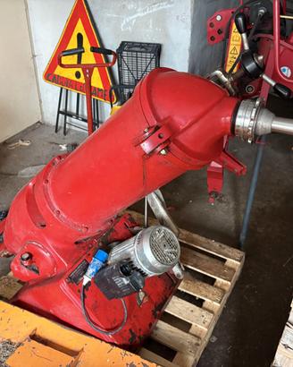 insaccatrice 25 kg pneumatica e miscelatrice 80kg