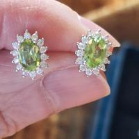 orecchini in argento 925 con peridoto naturale