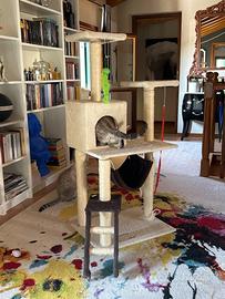 Struttura gioco grattatoio X gatti