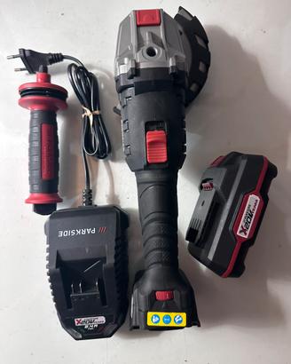 Smerigliatrice angolare Parkside a batteria nuova