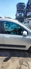 FIAT PANDA 2013 PORTA ANTERIORE DX