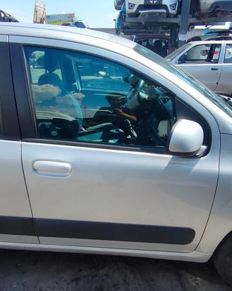 FIAT PANDA 2013 PORTA ANTERIORE DX