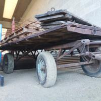 Rimorchio agricolo 2 in 1 pianale e rimorchio per