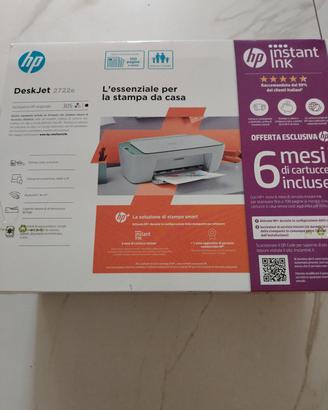 Stampante DeskJet 2722e