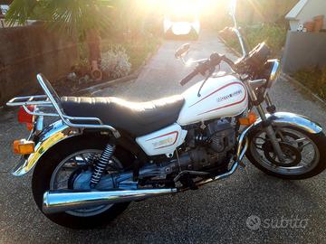 Moto Guzzi V35C (Custom)
