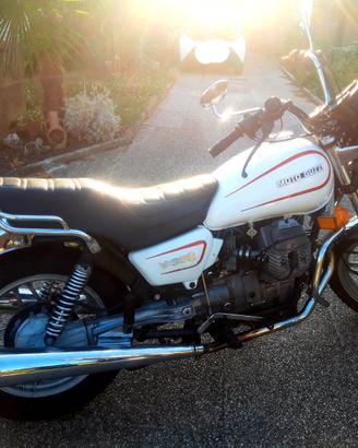 Moto Guzzi V35C (Custom)