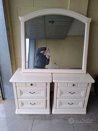 2 comodini + specchio