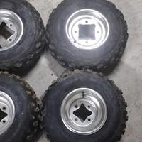 gomme e cerchi quad