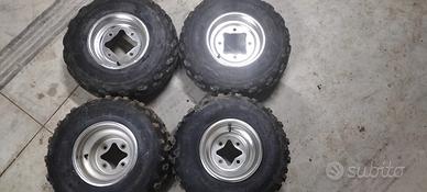 gomme e cerchi quad