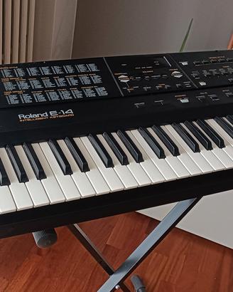 Roland E-14 

Tastiera arranger