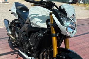 Yamaha FZ8