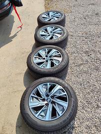 cerchi 17 Tucson nx4 come nuovi
