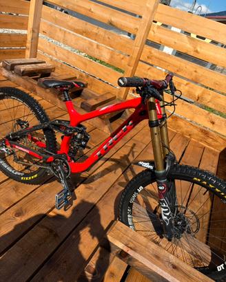 Bici da dh Trek session 9.9 del 2018 taglia M 27,5