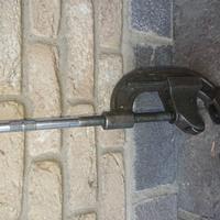 Taglitubo per tubi in acciaio