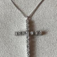 COLLANA CROCE ORO BIANCO 18kt. E DIAMANTI NATURALI