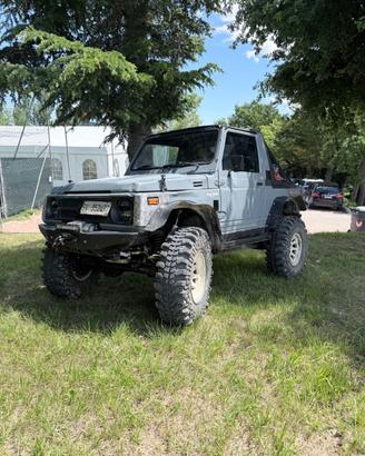 Suzuki samurai