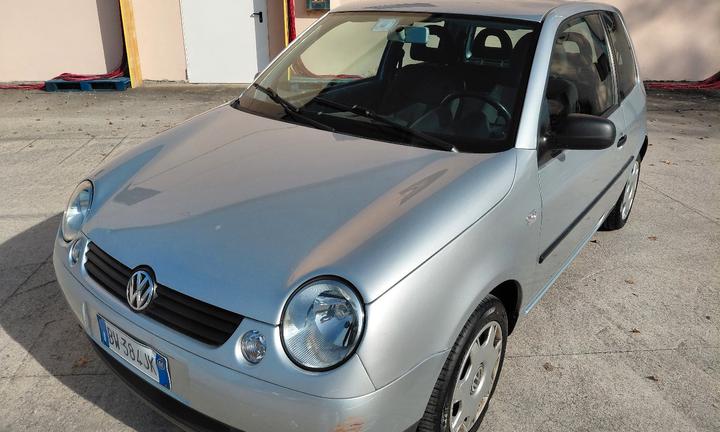 Volkswagen Lupo 1.4 60cv benzina Neopatentati 