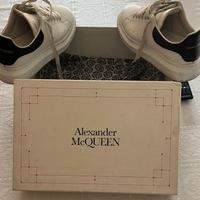 Alexander McQUEEN
