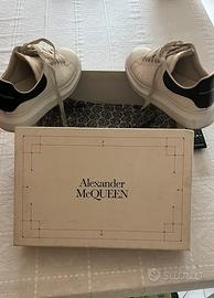 Alexander McQUEEN