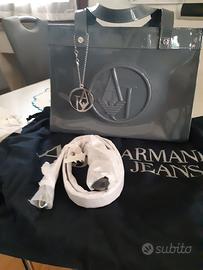 Borsa armani outlet grigia lucida