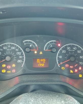 Quadro strum FIAT DOBLO 1600cc diesel 2011