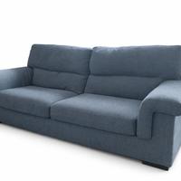 Divano a 3 posti in tessuto color blu polvere