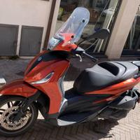 Piaggio Beverly 300 - 2023