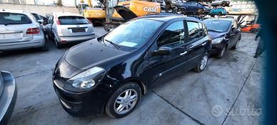 RENAULT CLIO 2008 - RICAMBI