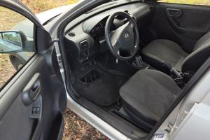 Opel Corsa del 2004