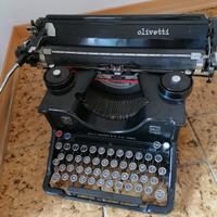 macchina da scrvere olivetti M40