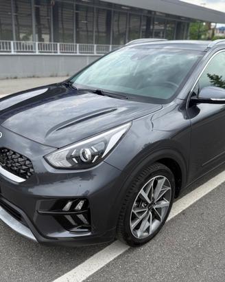 Kia Niro 1.6 GDi DCT HEV Urban