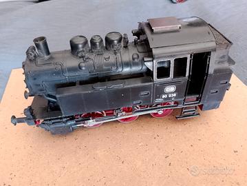 Locomotiva Rivarossi scala O 