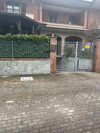 Villa a schiera finiture di pregio