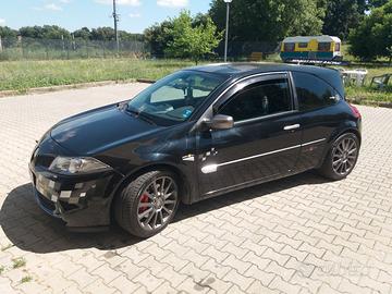 Renault Megane RS F1 team R26 Cup