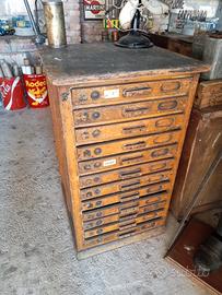 vecchio mobile ministeriale 