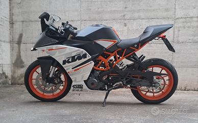 KTM RC390