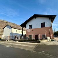 CASA INDIPENDENTE A SAINT-MARCEL