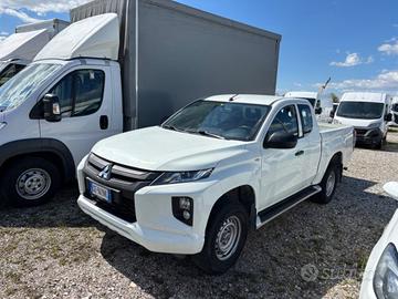 MITSUBISHI L200 2.3 D Club Cab 4x4 Easy Select I