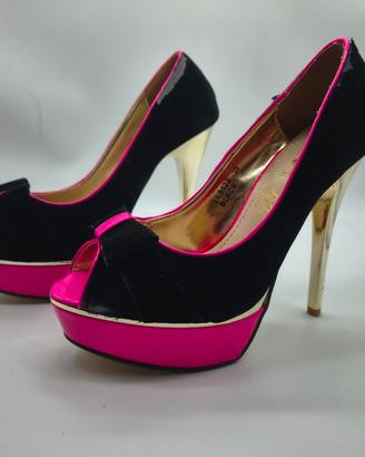 Scarpe Décolleté Spuntate nere e fucsia 39