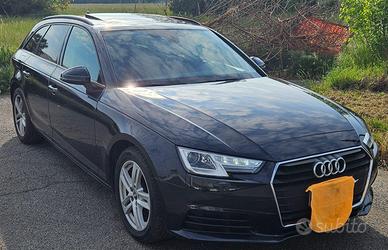 AUDI A4 Avant 2.0 TDI 150CV S Tronic business
