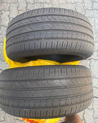 Gomme 255/45 R19 100V Pirelli