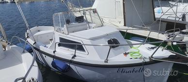 Gozzo semiplanante senza patente