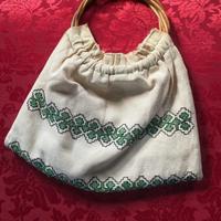 Borsa handmade anni 20 manico intrecciato di legno